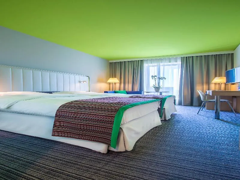 Park Inn By Radisson Frankfurt Airport Frankfurt am Main Szálloda