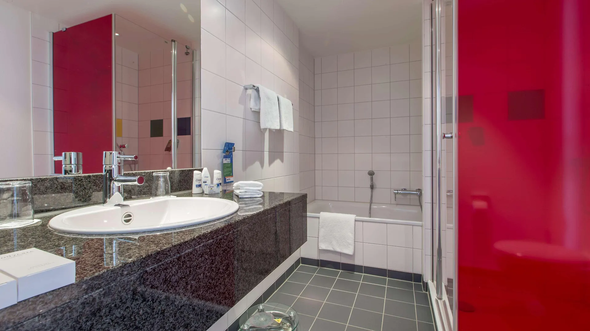 Park Inn By Radisson Frankfurt Airport Francoforte sul Meno 3*,